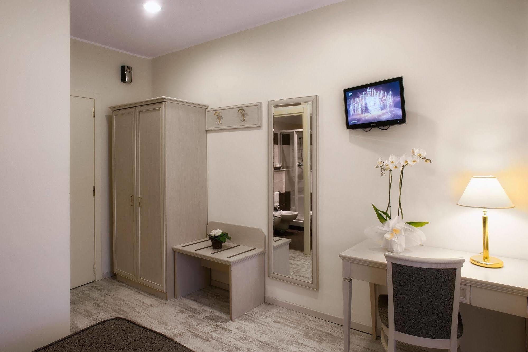 Hotel Cortese San Remo Kültér fotó