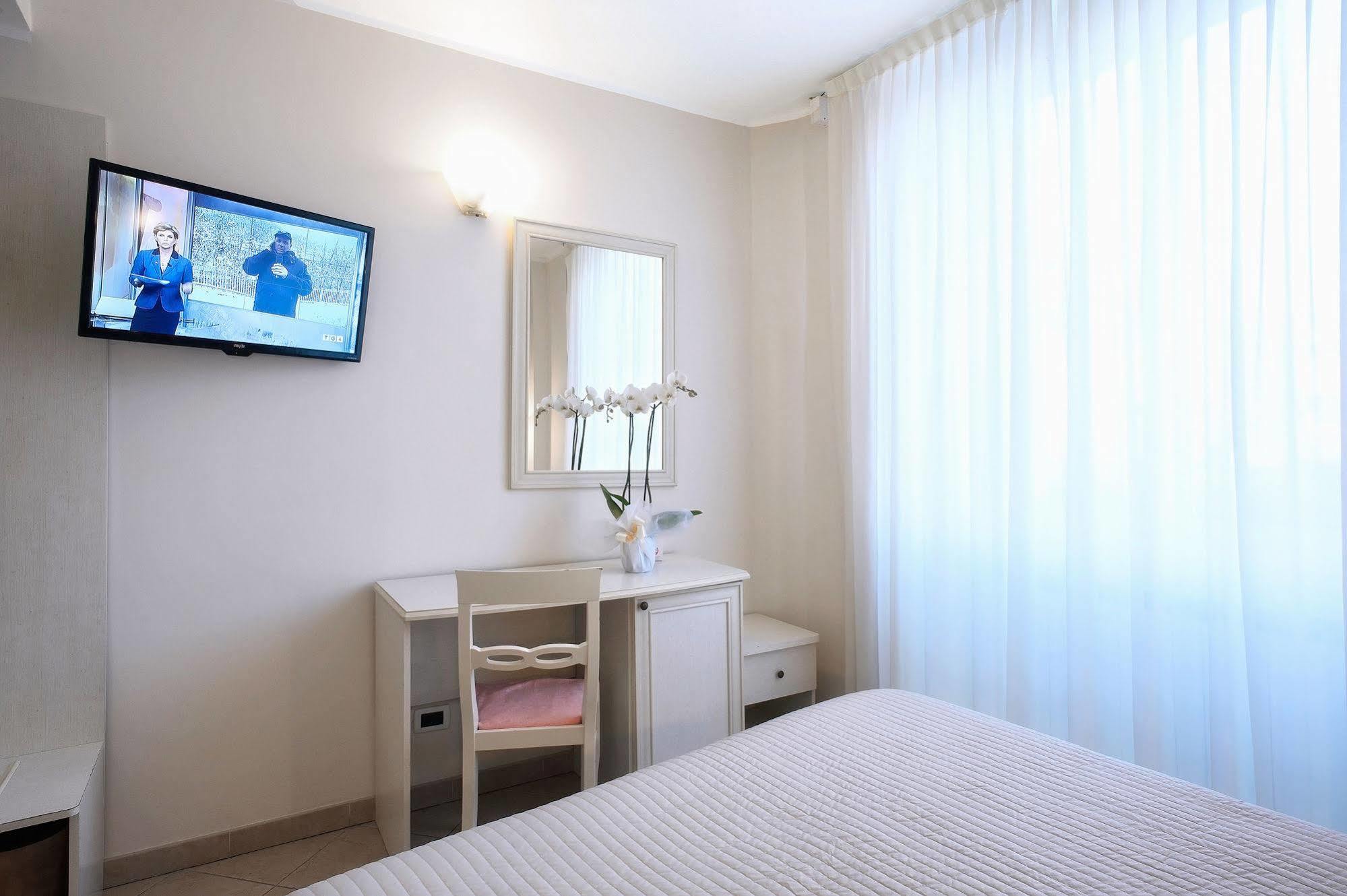 Hotel Cortese San Remo Kültér fotó